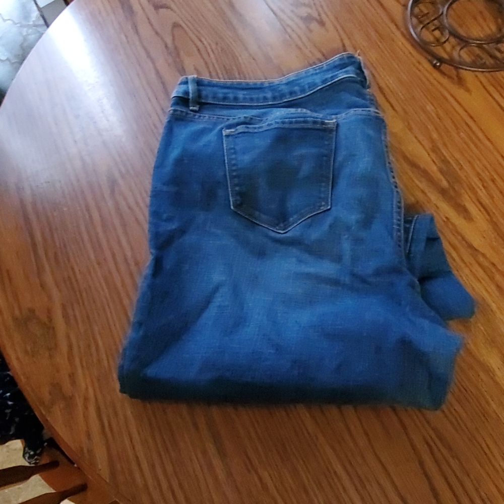 Capris